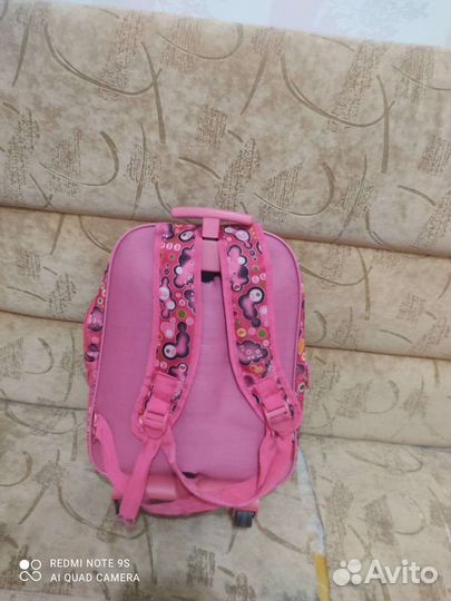 Детский чемодан на колесиках