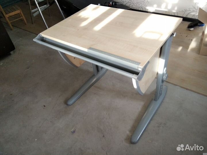 Растущая парта дэми