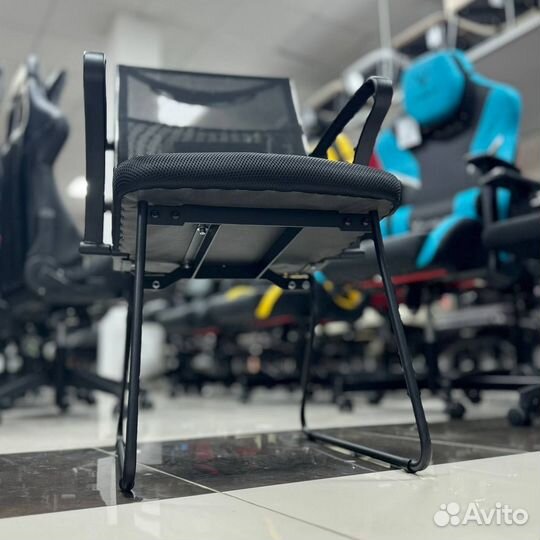 Офисный стул