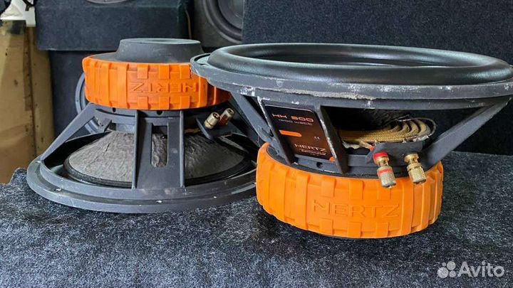 Сабвуфер моноблок