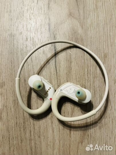 Водонепроницаемый плеер Sony Walkman WS410, 4 Гб