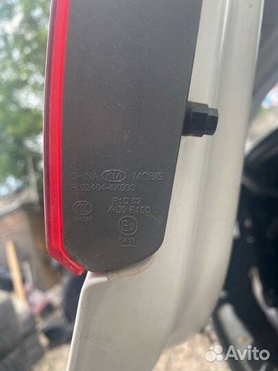 Фонарь задний правый внутренний Kia Rio 3