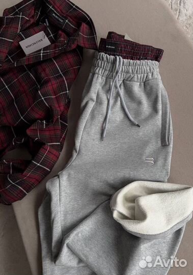 Спортивные штаны модные женские (сезон 2025)