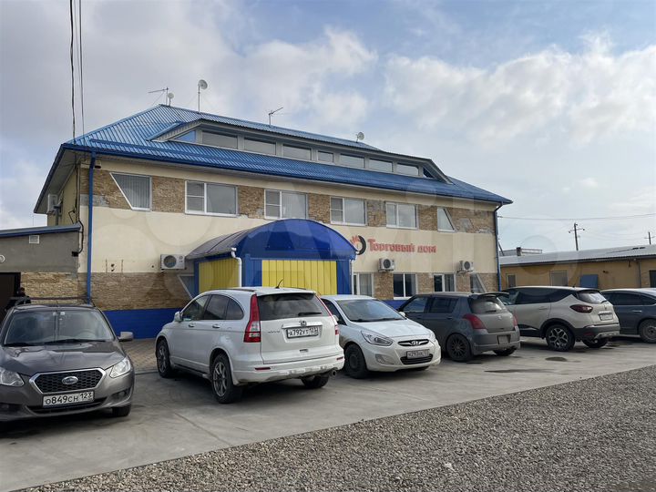 Склад, 7997 м²