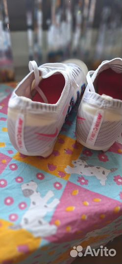 Футбольные бутсы