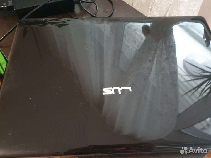 Asus