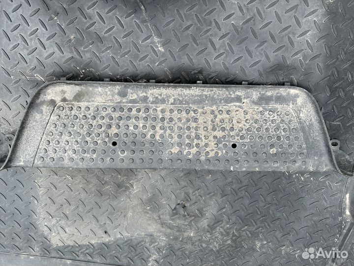 Volkswagen amarok подножка заднего бампера