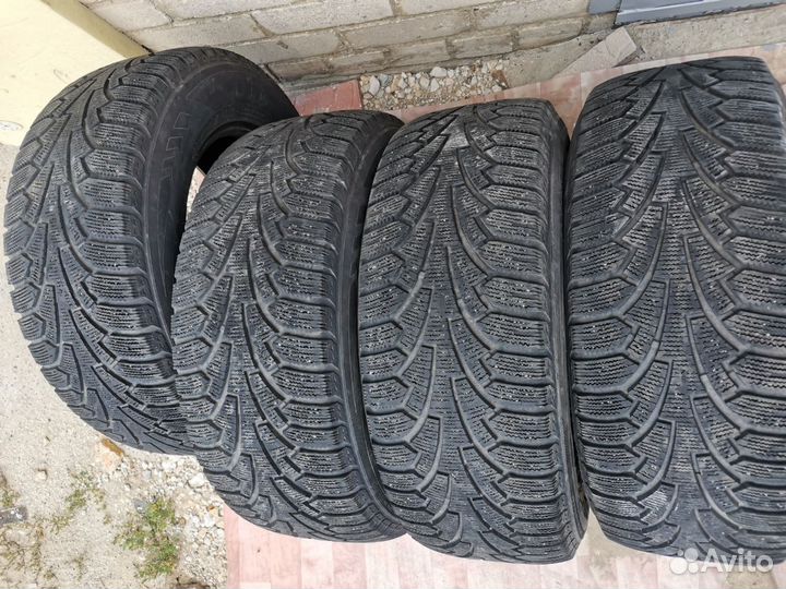Nokian Tyres Hakkapeliitta RSi 235/60 R16 104R