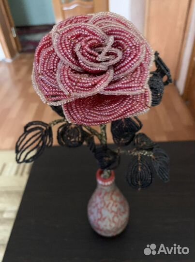 Роза из бисера