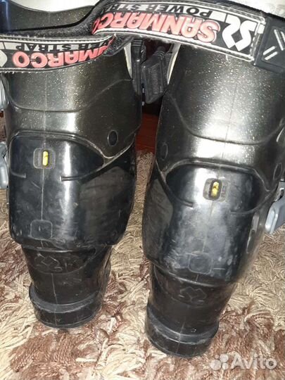 Горнолыжные ботинки женские