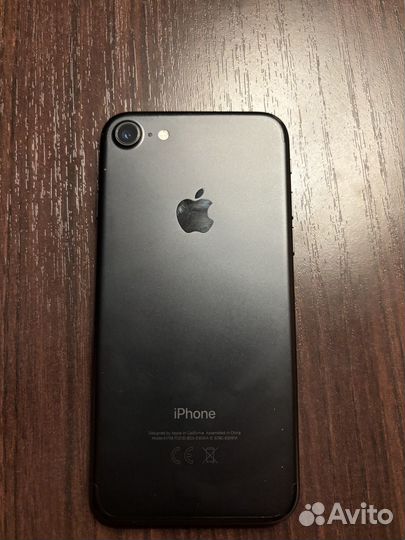 iPhone 7, 32 ГБ