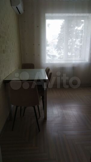 2-к. квартира, 65 м², 2/12 эт.