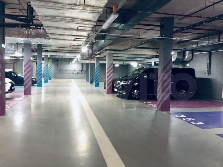 Машиноместо, 14 м²