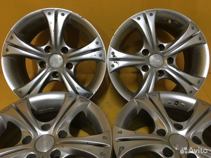 4 шт. Диски 15 5х114,3 DIA 67,1