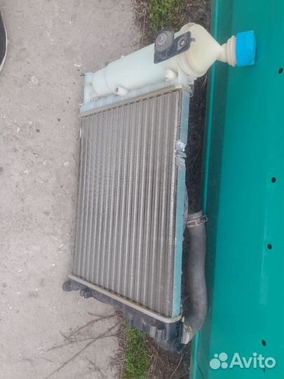 Радиатор охлаждения Peugeot 106