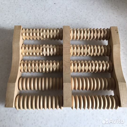 Массажёр для стоп из березы