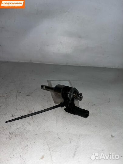 Форсунка топливная Volkswagen Polo 5 2012