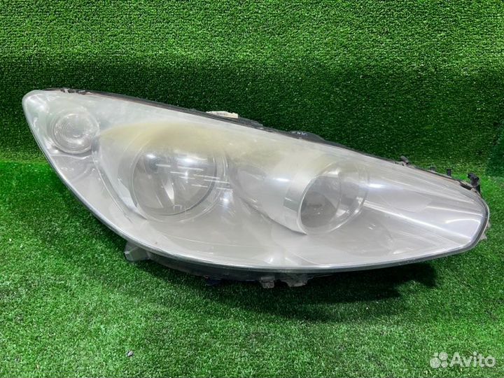 Фара галогеновая передняя правая Peugeot 308