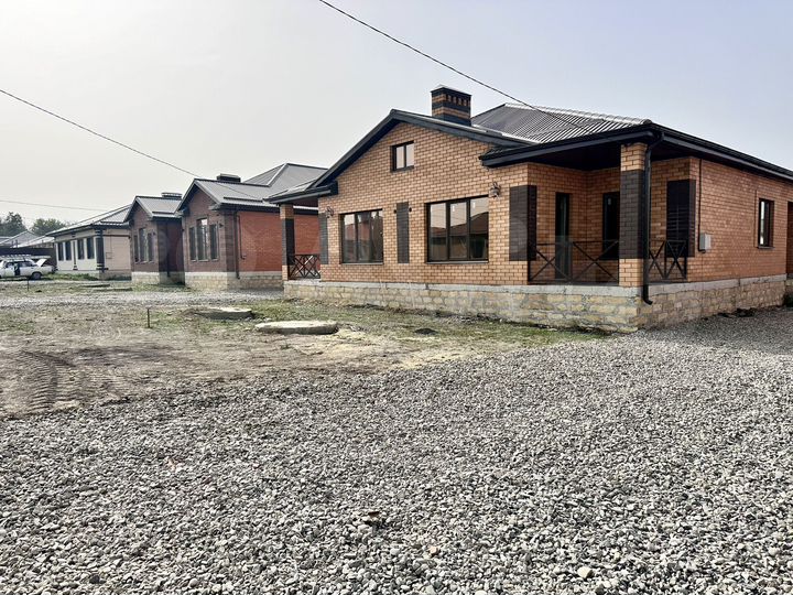 Коттедж 105 м² на участке 3 сот.