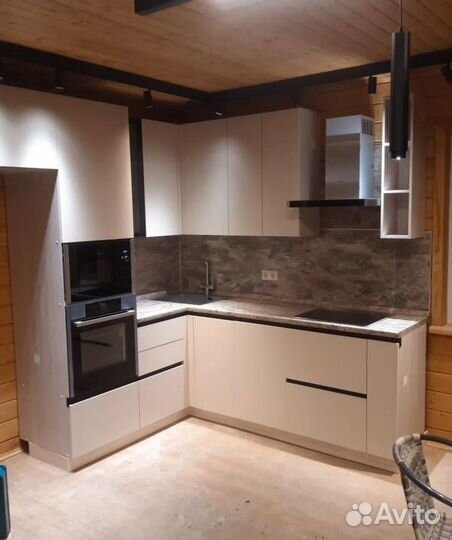 Кухни на заказ