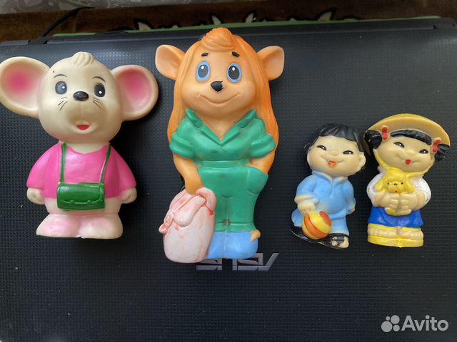 Резиновые игрушки много см. текст