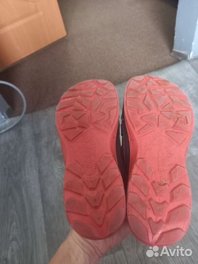 Кроссовки ecco 32