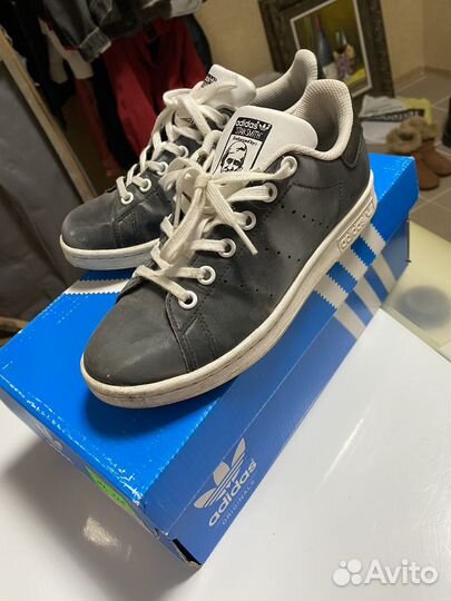 Кроссовки adidas