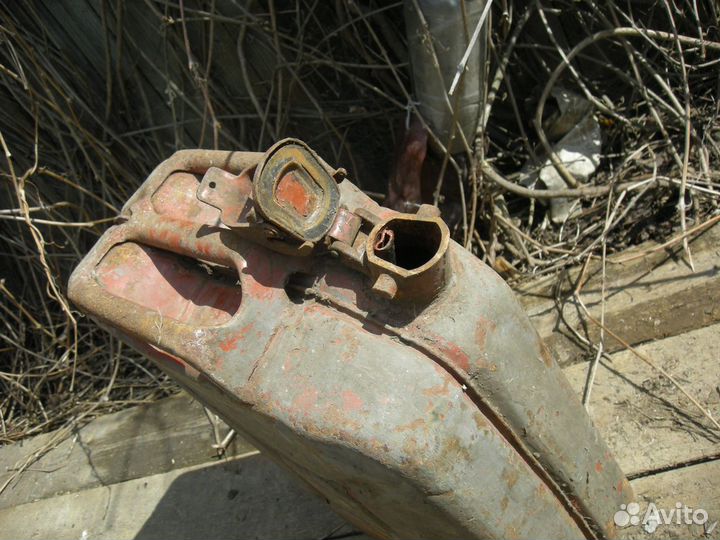 Канистра 20 литров СССР б/у