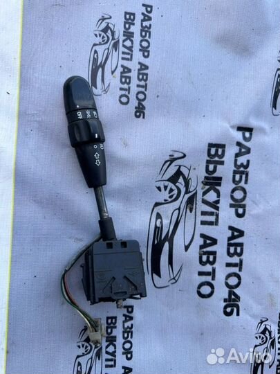 Переключатель поворотов Chevrolet Aveo T255 F14D4