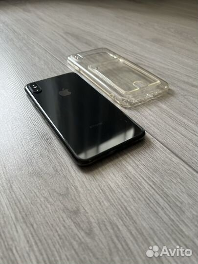iPhone Xs Max, 64 ГБ