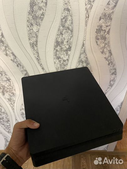 Sony playstation 4 slim 1tb