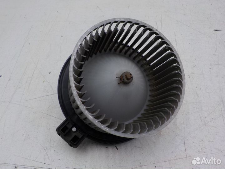 Б/У Б/У Мотор печки Mazda 2 2007- DF7161B10 mazda