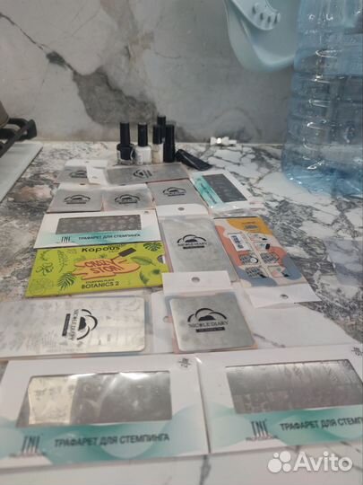 Пластина пластины для стемпинга