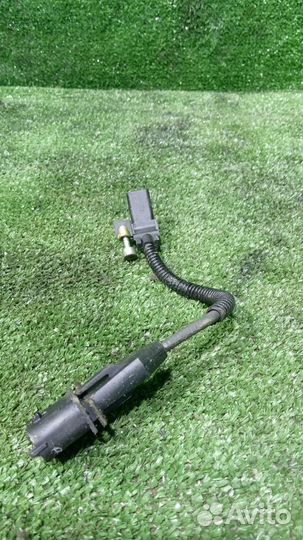 Датчик положения коленвала Opel Astra