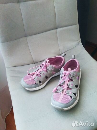 Кроссовки Outventure 34