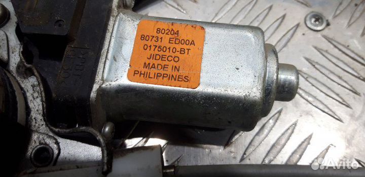 Стеклоподъемник водительский Nissan Tiida C11