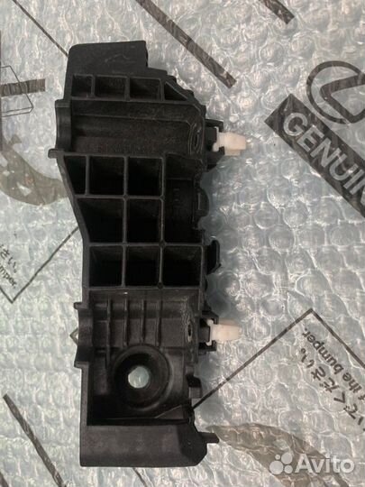 Кронштейн бампера правый Hyundai Creta 1.6 G4FG