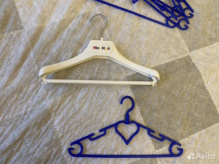 Вешалки плечики детские