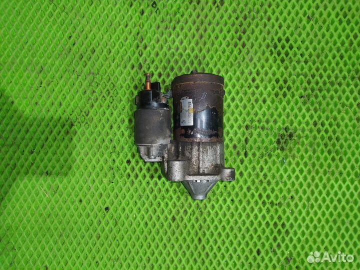 Стартер Renault Sandero