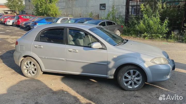 Фара противотуманная правая Chevrolet Lacetti J200 96551092