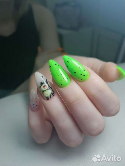 Маникюр