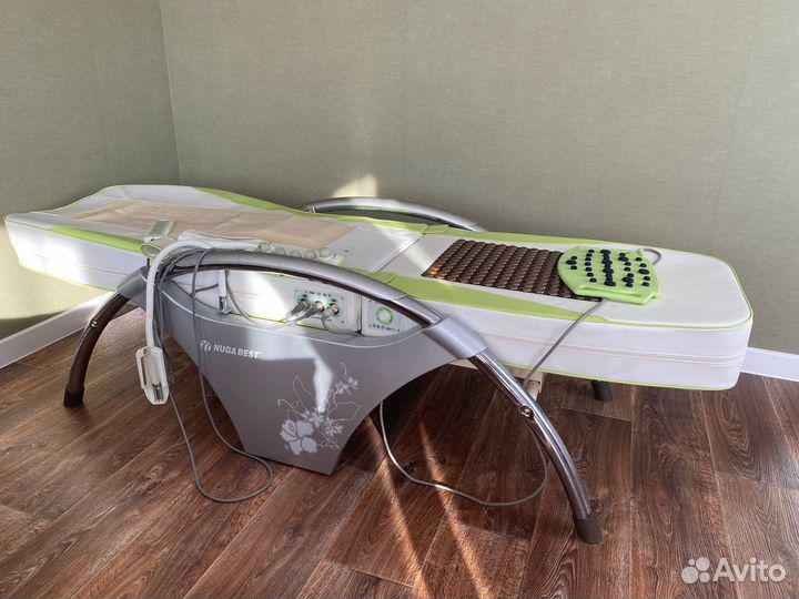 Продам массажную кровать Nuga best