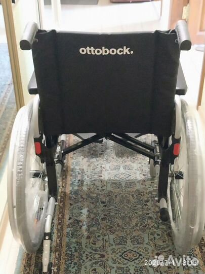 Кресло-коляска инвалидная с ручным приводом комнат