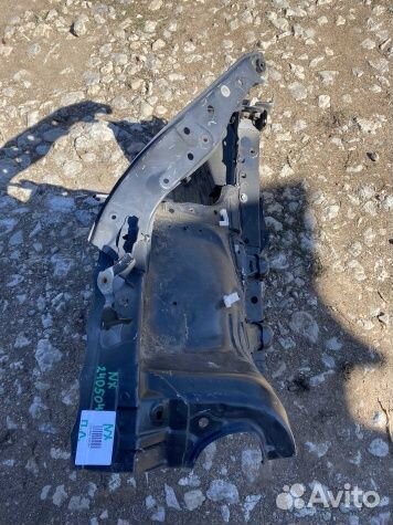 Lexus NX 200/300H четверть передняя левая