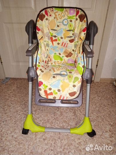 Стульчик для кормления chicco