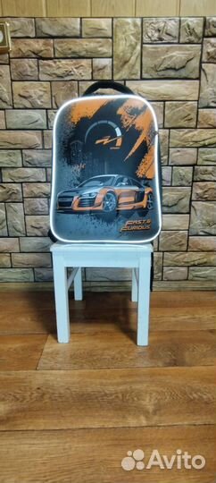 Школьный рюкзак