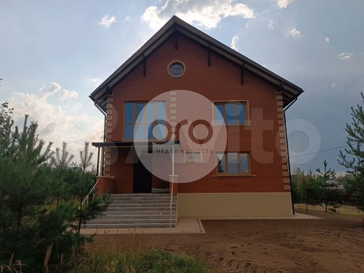 Дом 230 м² на участке 18 сот.