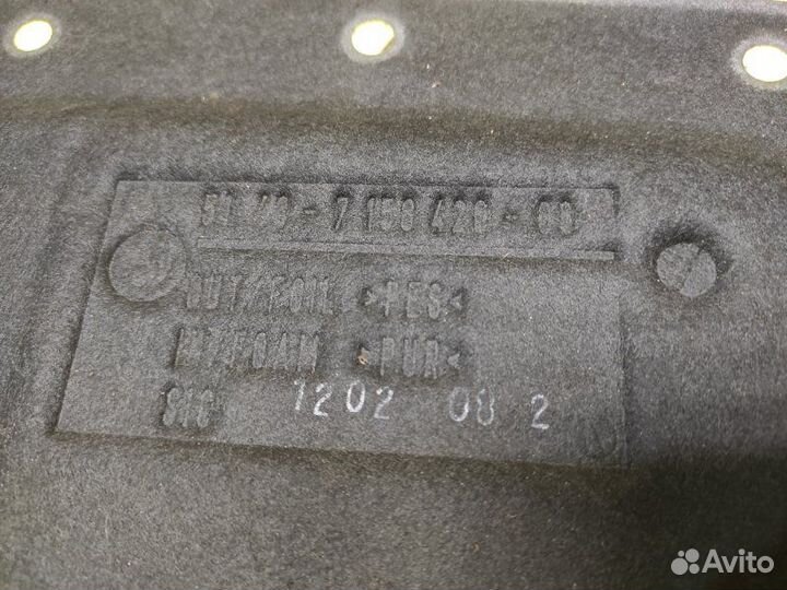 Утеплитель капота Bmw X5 E70 N52B30 12.2008