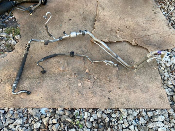 Трубка кондиционера Kia Sorento 2 XM