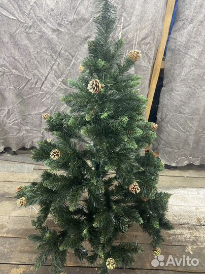 Елка искусственная